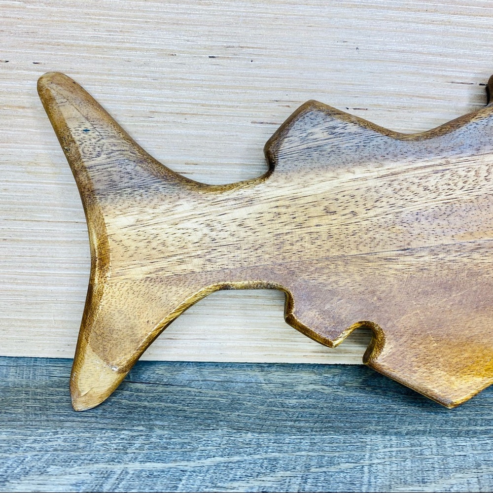 Wood Fish 19” serving dish tray board- Rustic Decor-looks hand carved - Picture 6 of 9
